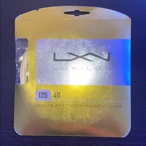 Tennis racket strings